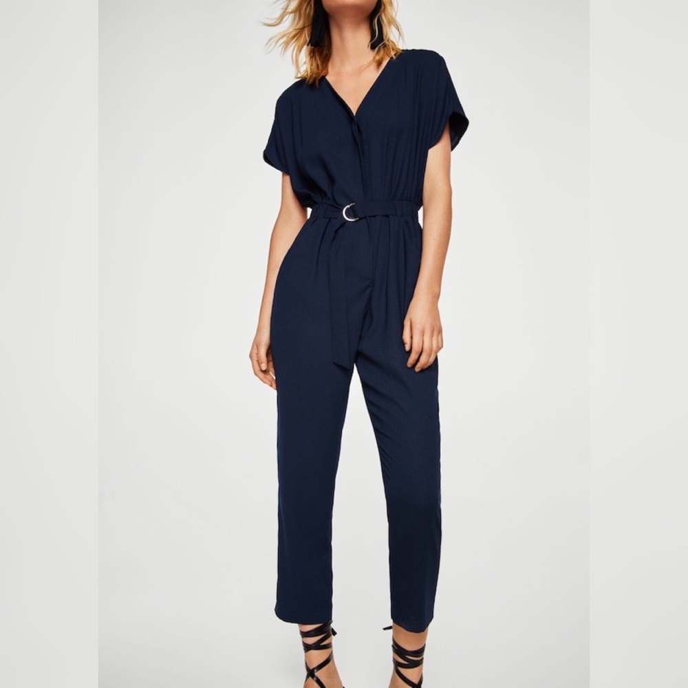 🌟 MANGO V-NECK CROPPED BELTED JUMPSUIT NWT 🌟 - Picture 2 of 5
